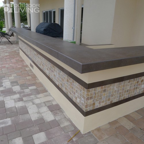 Outdoor Kitchen concrete countertop